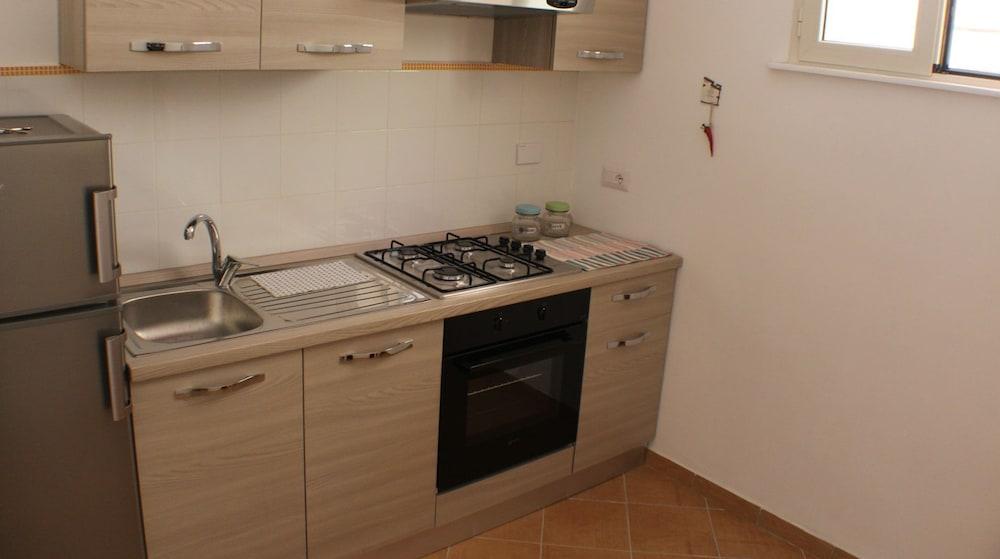 Hotiday Room Collection - Napoli Residenza Scarlatti Exterior foto